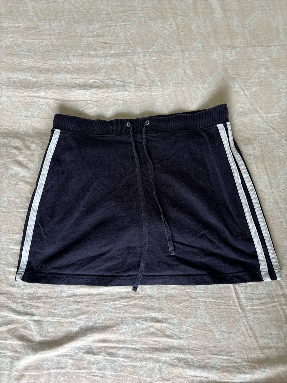 New York Laundry Navy Mini Skirt with White Side Stripes